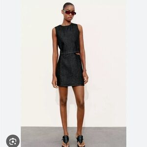 Stylish Black Sleeveless Dress